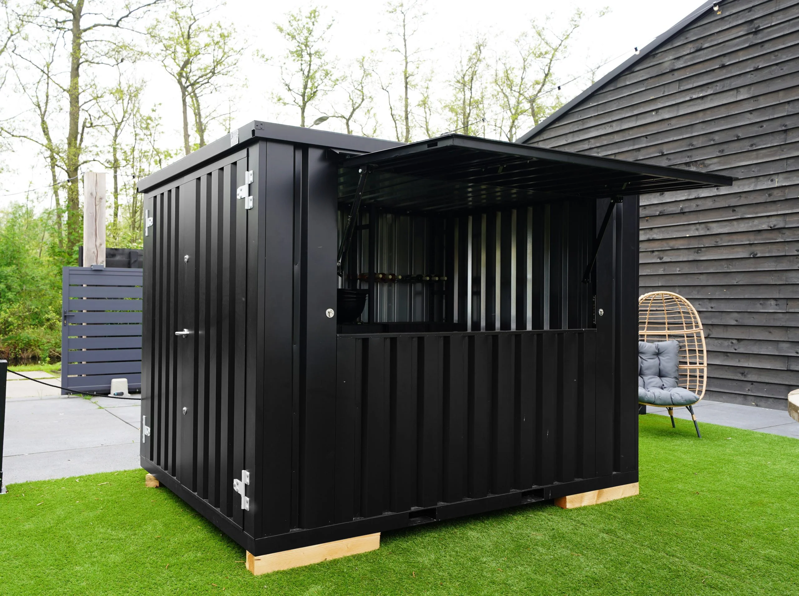 Demontierbarer Bar-Container XL 3 x 2 Meter Schwarz RAL 9005 - image 2